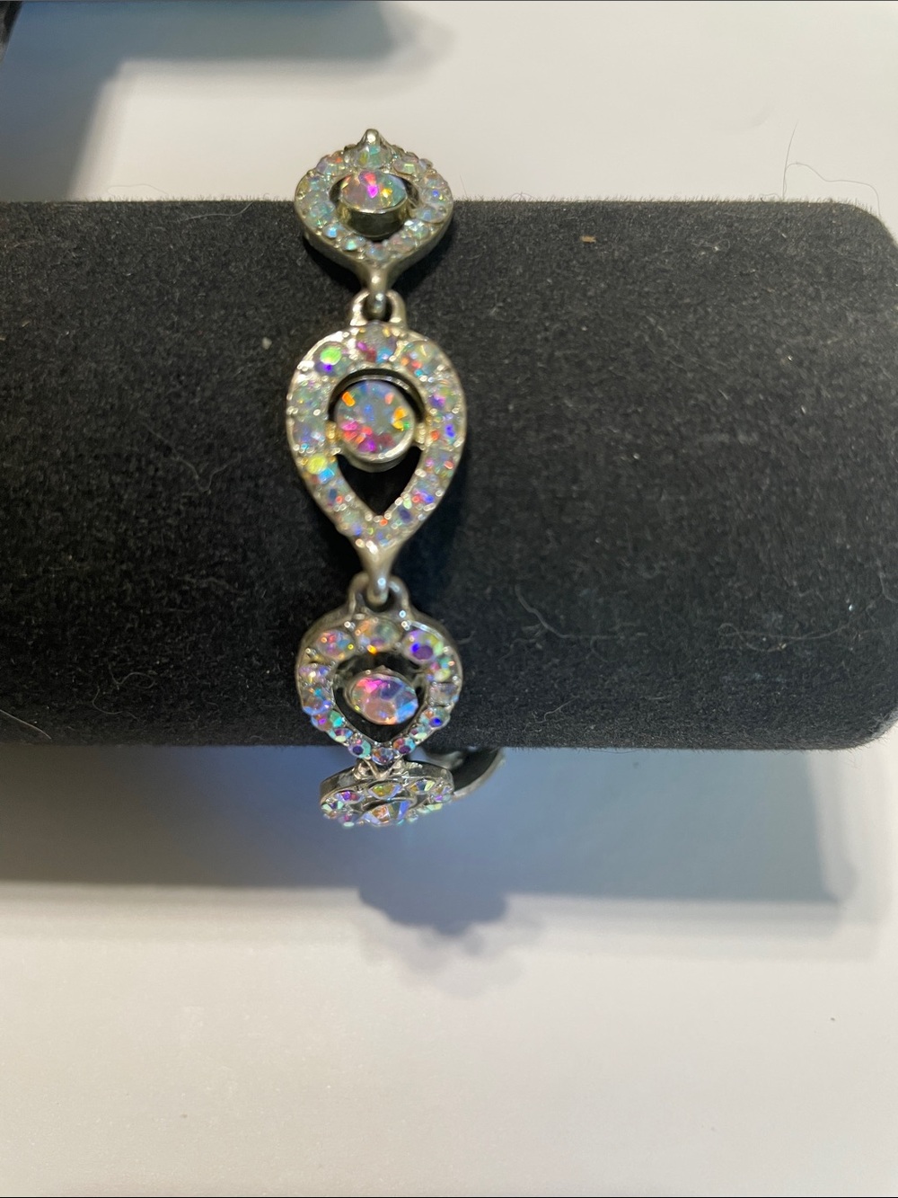 Aurora Crystal Teardrop Bracelet.  9/6/6